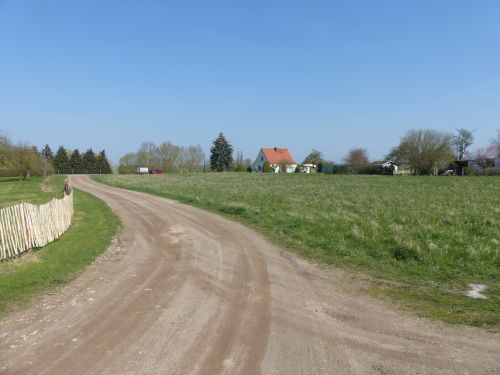 Ruhige idyllisch gelegene Baugrundstücke